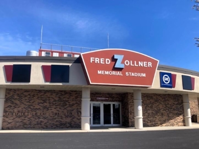 Custom Outdoor Signage Photo